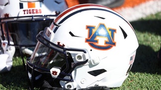 Lindsay Shiver reportedly wants ankle monitor removed to start modeling