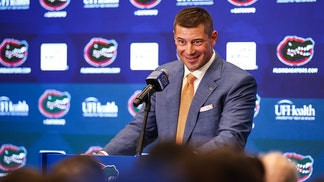 The Jon Sumrall era at Florida is off to a HOT start.