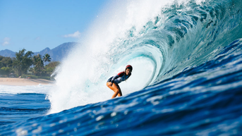 Bethany Hamilton: WSL Threatened Surfers With $10K Fine For Speaking Out On Trans Policy