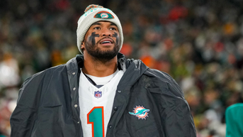 Dolphins Try Snowy Practice In Desperate Bid To Finally Break Cold-Weather Curse