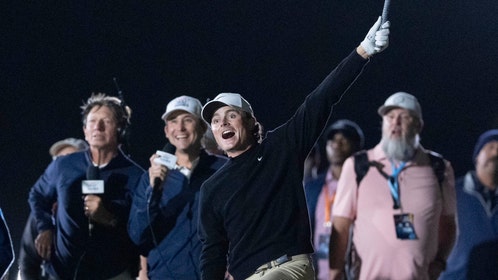 Luke Clanton hitting a golf shot during the Golf Channel Games