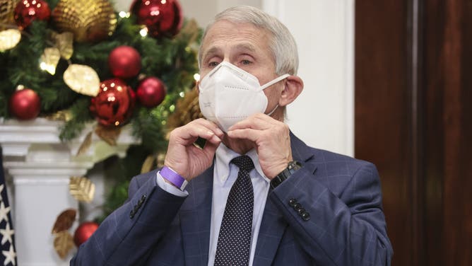 Anthony Fauci wearing a COVID mask