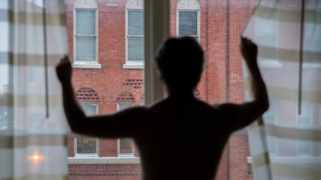 naked neighbor refused to close blinds