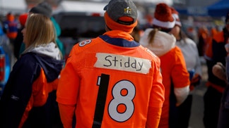 Broncos fan knocked out cold by Patriots fan