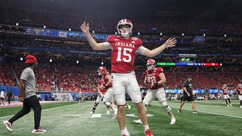 Hoosiers Redefine CFP Travel: Indiana Fans Pack Rose, Peach Bowl. Yes, Miami Was Praying For Crimson Invasion