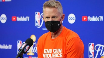 Is there a dumber person in the NBA than Golden State's Steve Kerr? It's not possible.