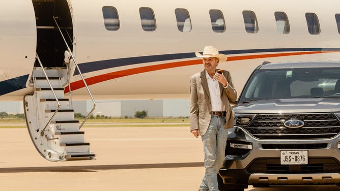 Billy Bob Thornton as Tommy in Landman episode 10, season 2, streaming on Paramount+. Photo Credit: Emerson Miller/Paramount+