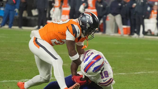 Ja'quan McMillan and Brandin Cooks during the Bills-Broncos game