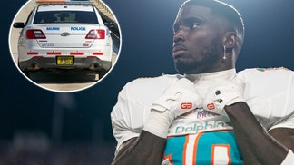 Tyreek Hill and a Miami Cop