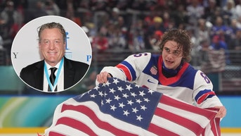 Jeremy Roenick, Jack Hughes
