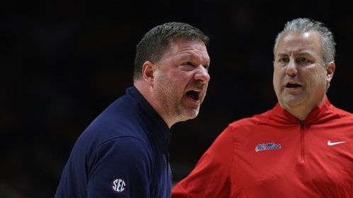 Chris Beard ejected in Knoxville