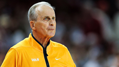 Rick Barnes Awkwardly Jokes About Tennessee Players Betting On Games