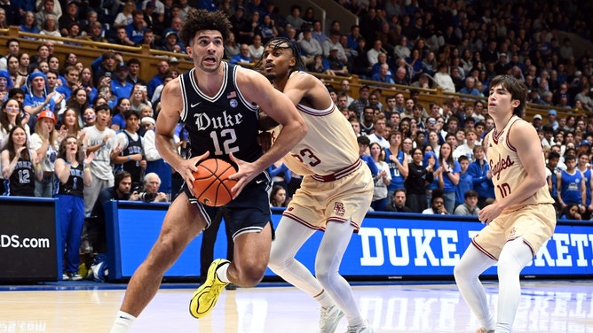The Duke Blue Devils visit the North Carolina Tar Heels in college basketball Saturday. (Photo credit: Rob Kinnan-Imagn Images)