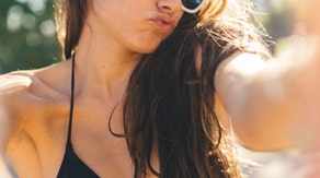 hot ex-girlfriend wants another chance