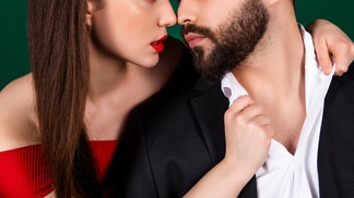 failed swinging attempt leads to affair