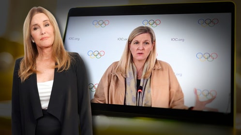 Caitlyn Henner and IOC President Kirsty Coventry
