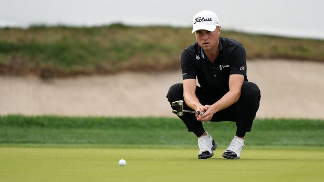 Justin Thomas lines up his putt during the 2022 Valspar Championship at the Innisbrook Resort in Palm Harbor, Florida. (Photo Credit: Jasen Vinlove-USA TODAY Sports)