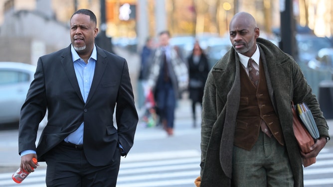 Former NBA player Damon Jones arrives for his arraignment hearing for charges related to selling insider information to mobsters and rigging illegal poker games at the U.S. District Court for the Eastern District in New York City. (Photo credit: Michael M. Santiago/Getty Images)